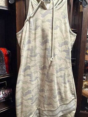 VENUS Camo Sleeveless Hooded Sweatshirt Dress XS
